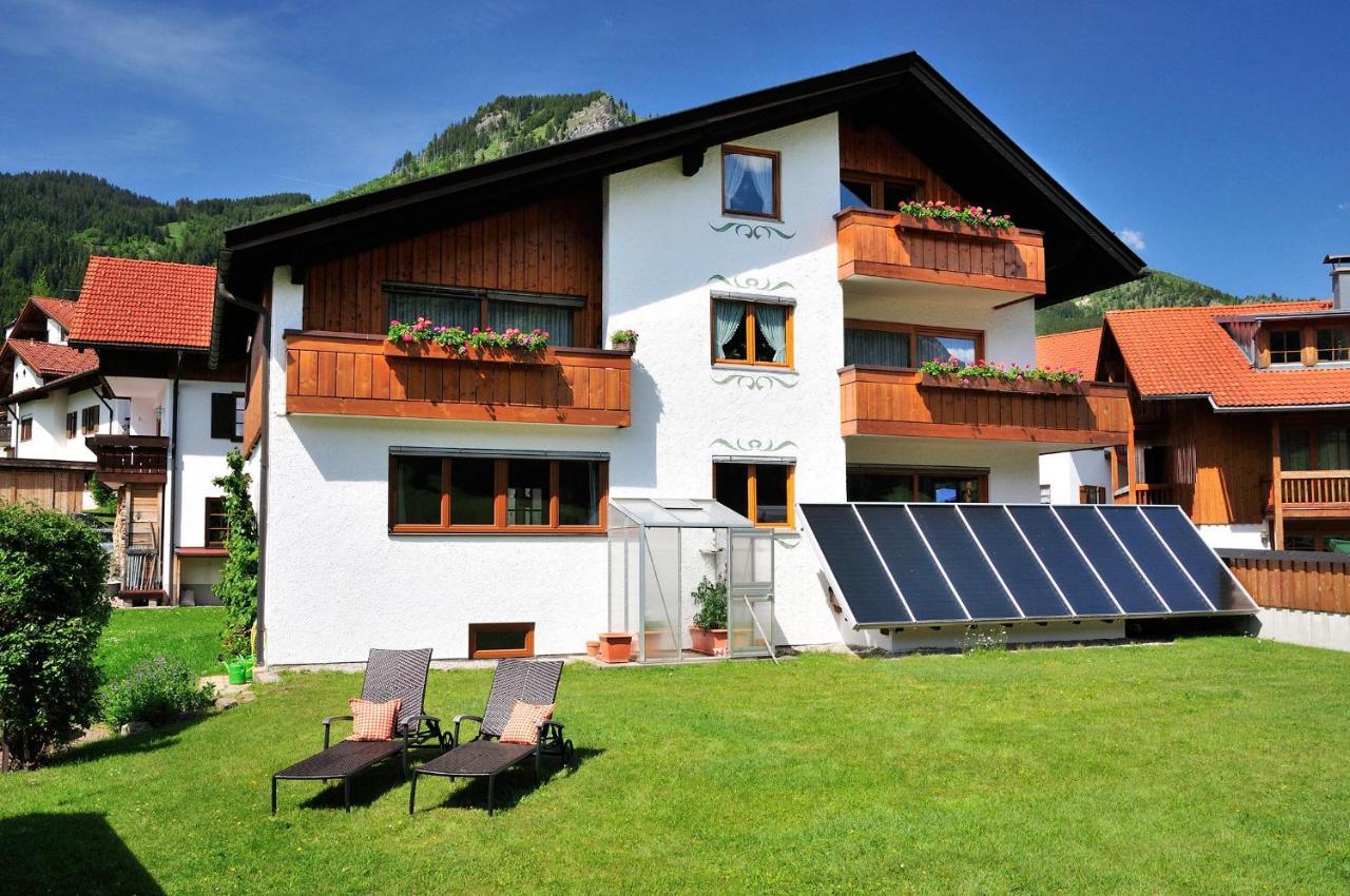 Wohlfuehl-Ferienwohnungen Schneider Bad Hindelang Luaran gambar