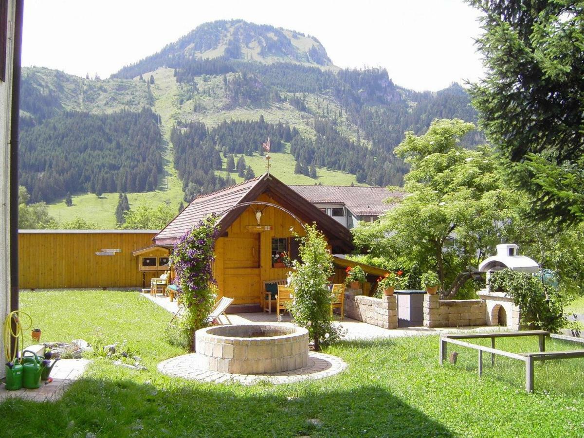 Wohlfuehl-Ferienwohnungen Schneider Bad Hindelang Luaran gambar